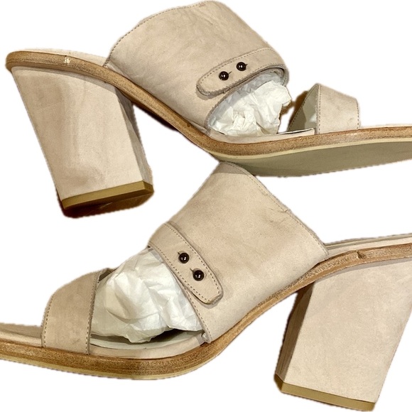 Freda Salvador beautiful slip on heels in suede nude color, brand new, size 10 - Picture 14 of 16